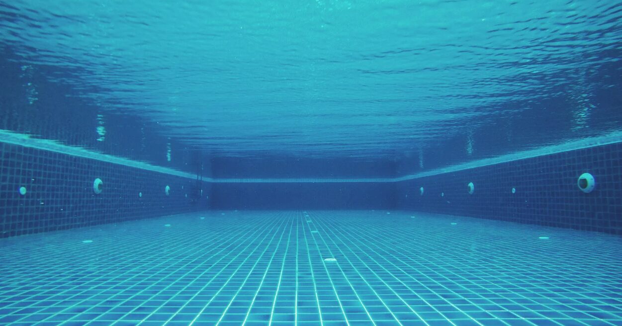 piscine image pretexte